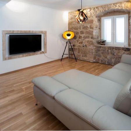 Apartment Antea Sinj Εξωτερικό φωτογραφία